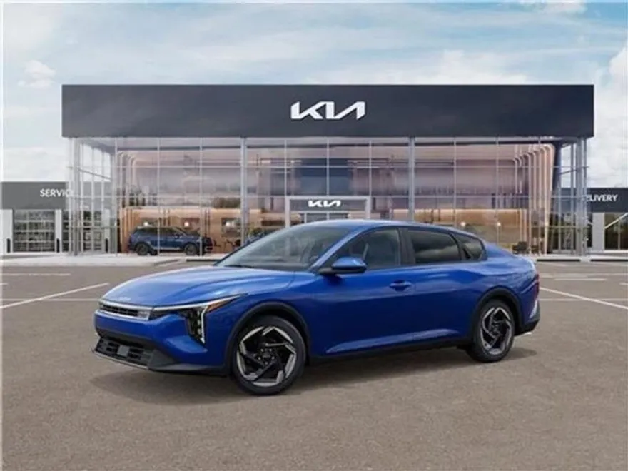 2025 Kia K4 EX photo 1