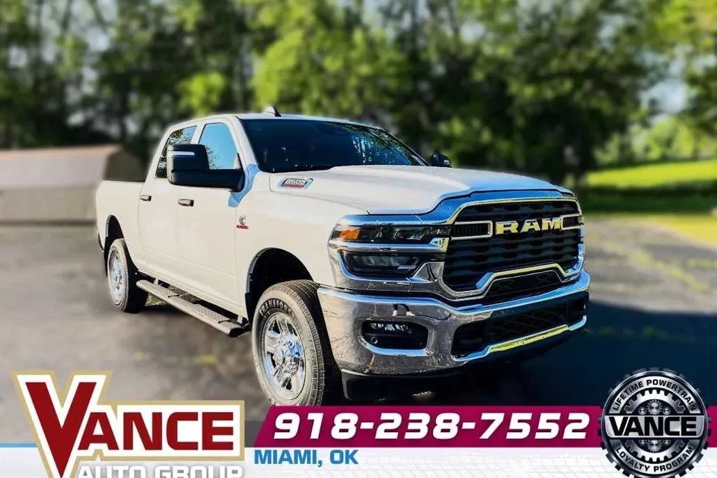 2025 Ram 2500 Tradesman photo 1
