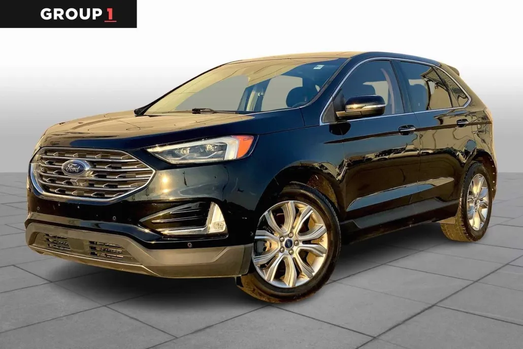 2019 Ford Edge Titanium photo 1