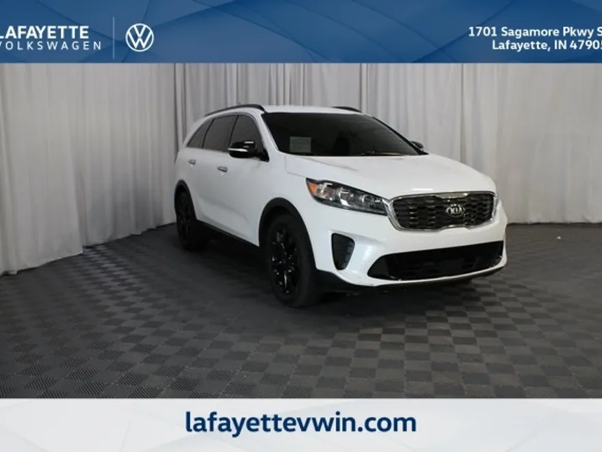 2020 Kia Sorento S photo 1
