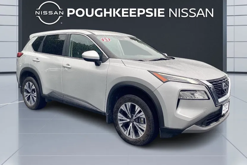 2023 Nissan Rogue SV photo 1
