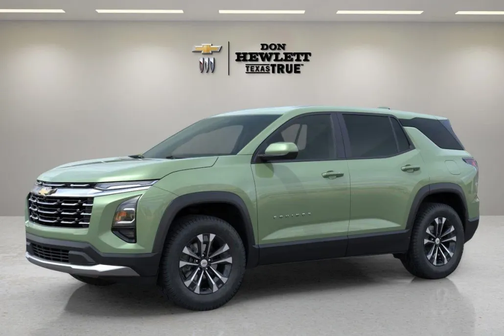 2026 Chevrolet Equinox LT photo 1