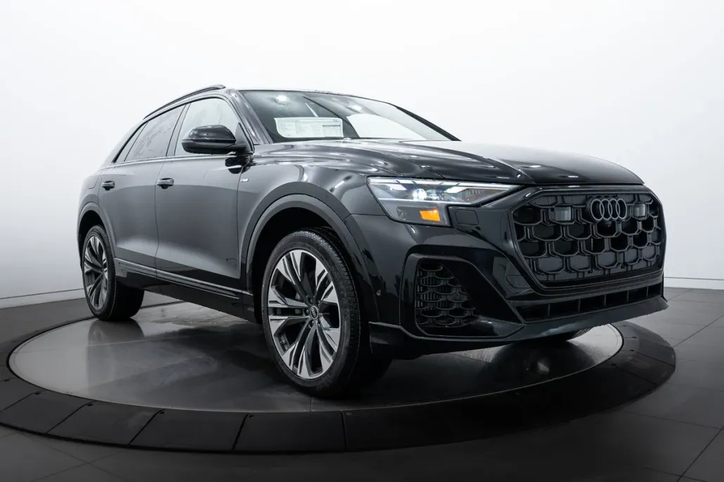 2025 Audi Q8 line Premium Plus photo 1