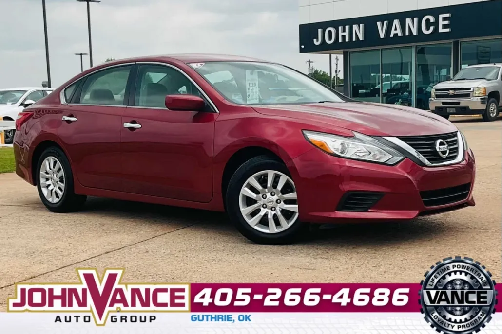 2016 Nissan Altima 2.5 S photo 1