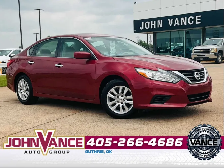 2016 Nissan Altima 2.5 S photo 1