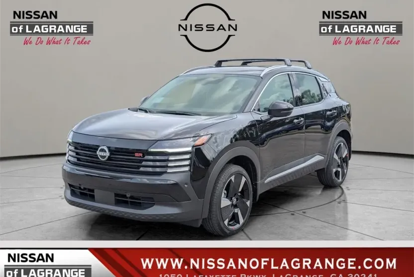 2026 Nissan Kicks SR photo 1