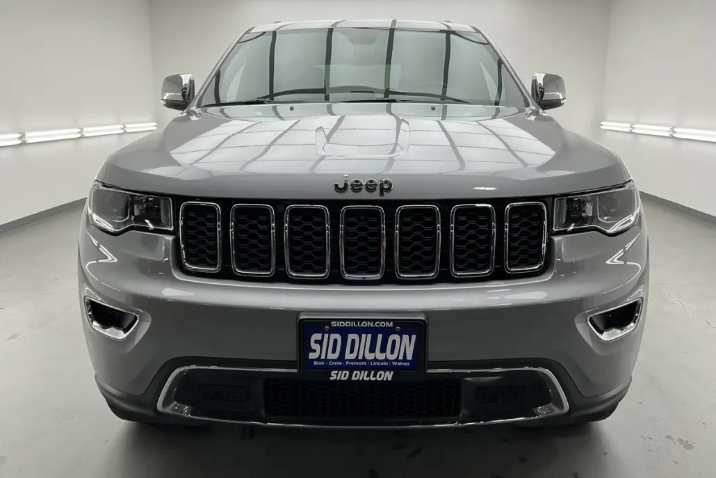 2020 Jeep Grand Cherokee Limited photo 1