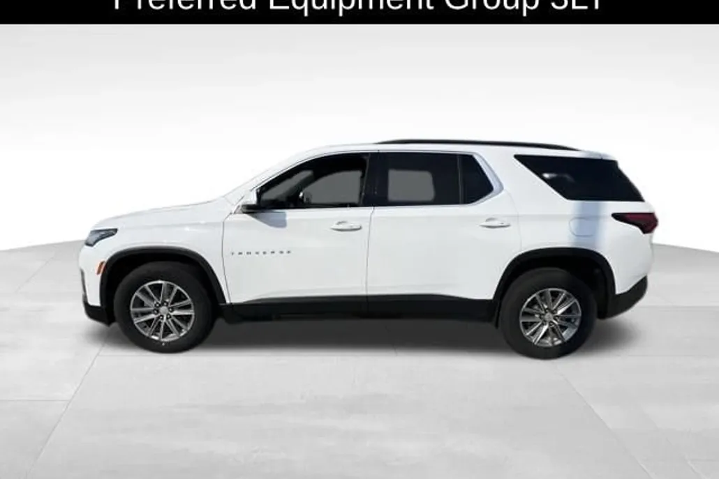 2023 Chevrolet Traverse Leather photo 1