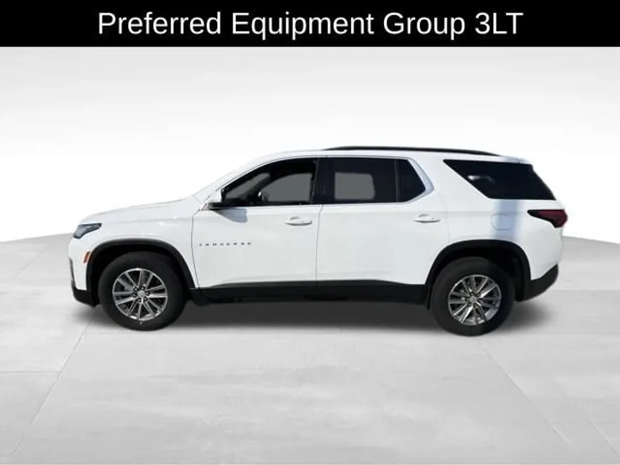 2023 Chevrolet Traverse Leather photo 1