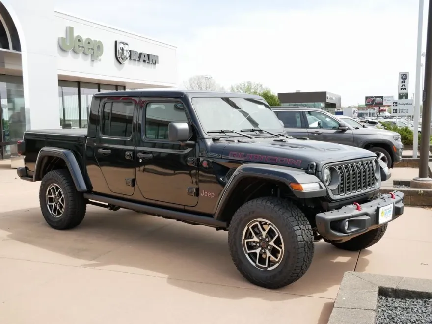 2025 Jeep Gladiator Rubicon photo 1
