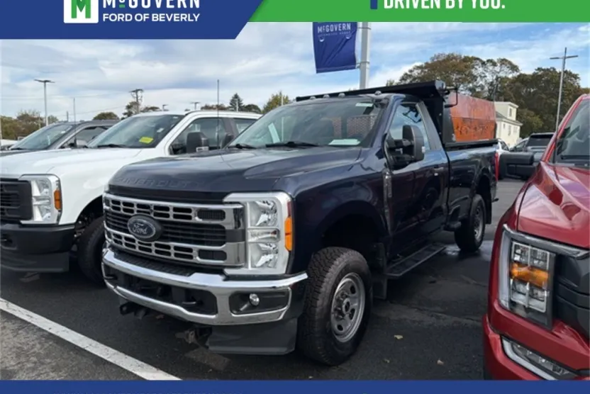 2023 Ford F-250 XL photo 1