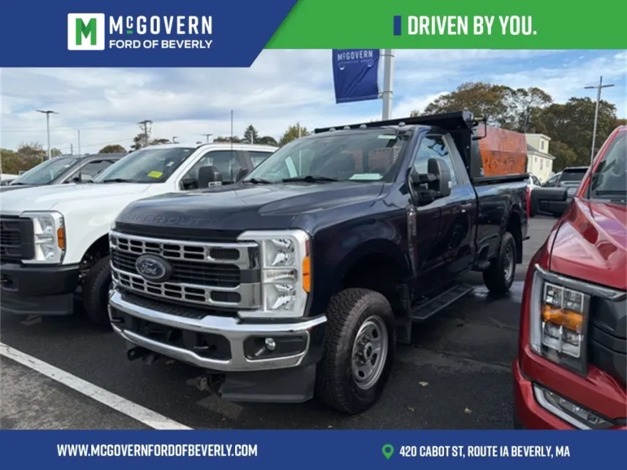 2023 Ford F-250 XL photo 1