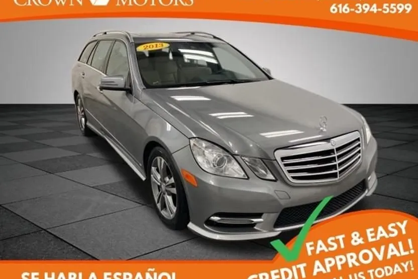 2013 Mercedes Benz E 350 Wagon photo 1