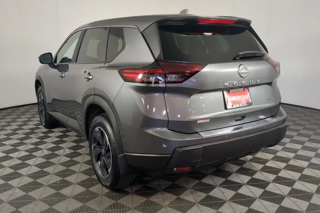 2026 Nissan Rogue SV photo 1