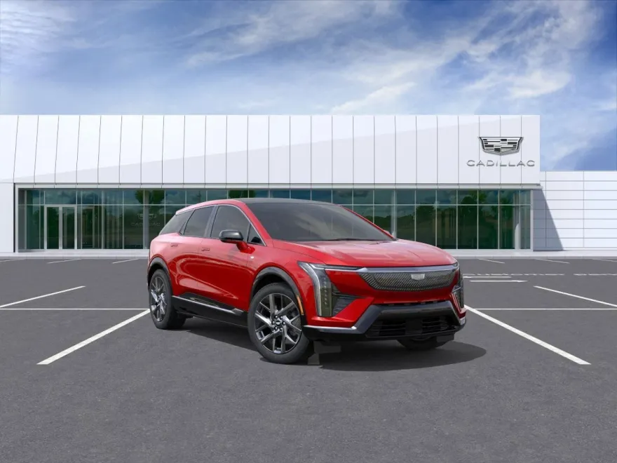 2025 Cadillac Optiq Luxury photo 1