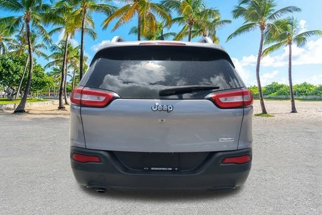 2018 Jeep Cherokee Latitude photo 1