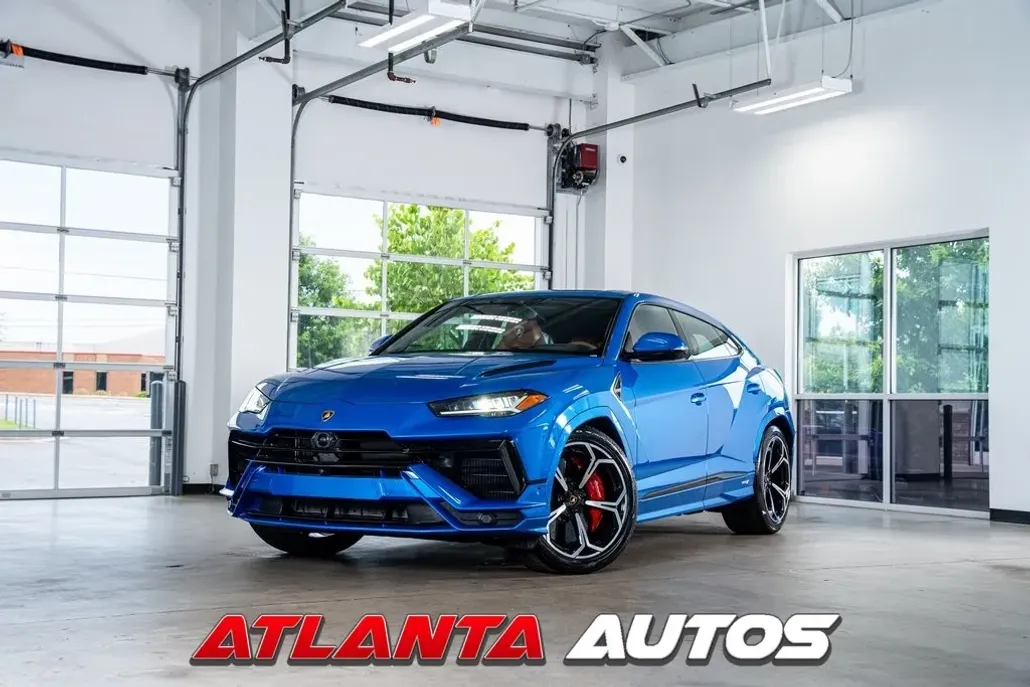 2024 Lamborghini Urus S photo 1