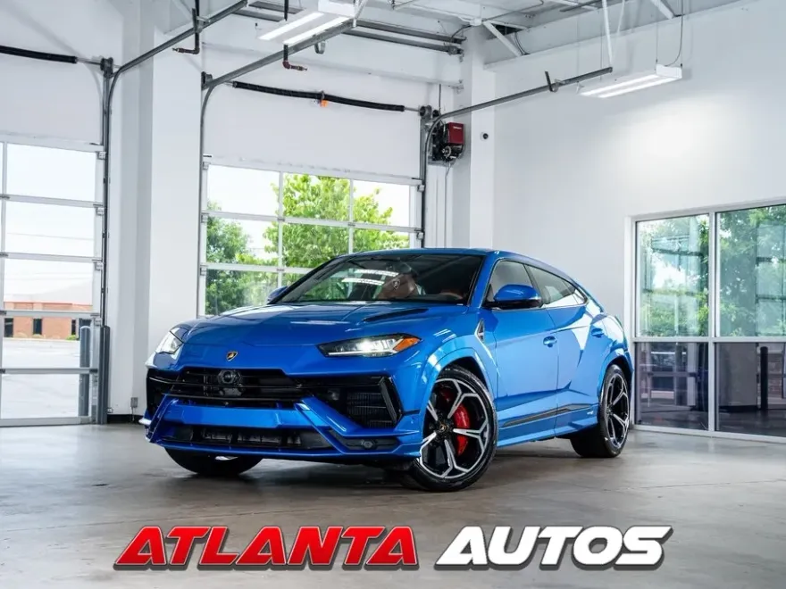2024 Lamborghini Urus S photo 1