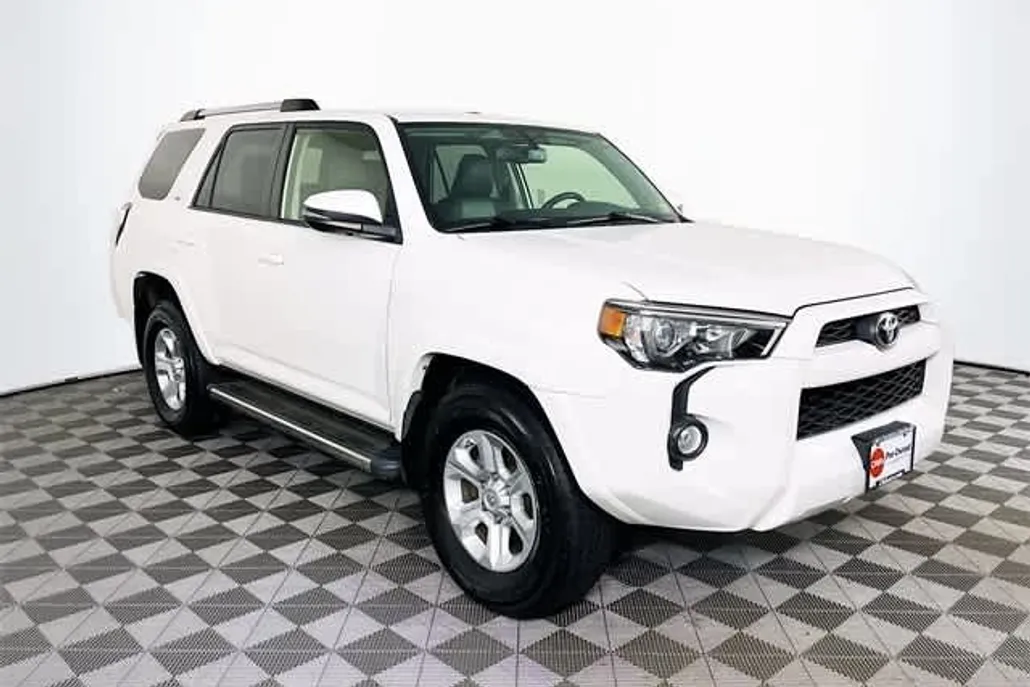 2019 Toyota 4Runner SR5 Premium photo 1