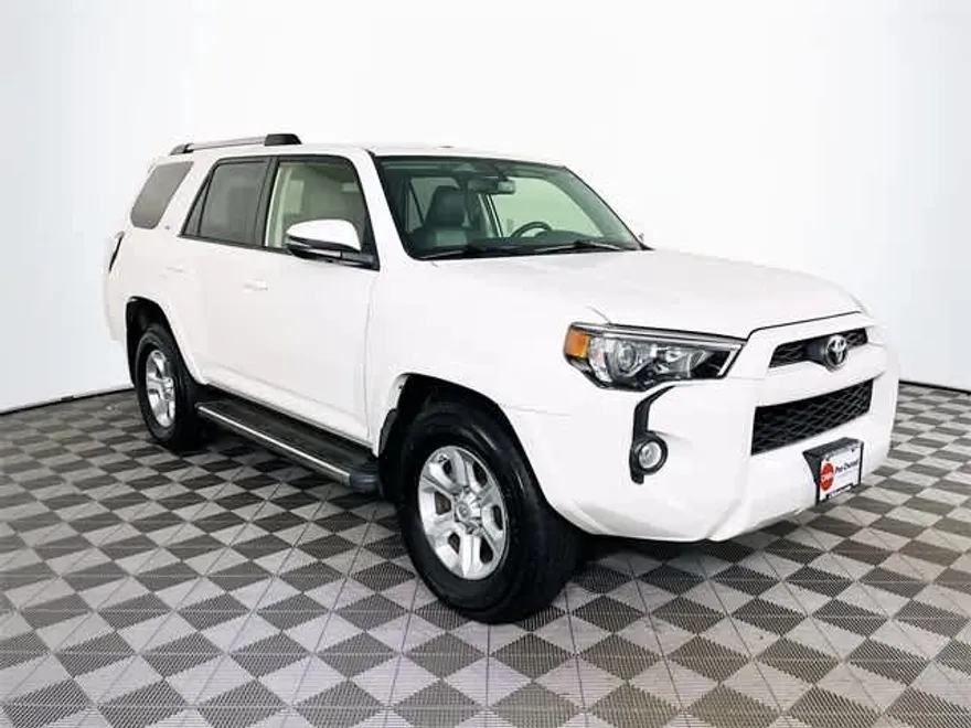 2019 Toyota 4Runner SR5 Premium photo 1