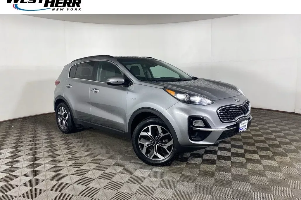 2022 Kia Sportage EX photo 1