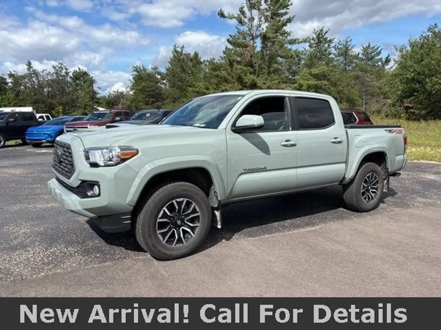 2023 Toyota Tacoma Sport photo 1