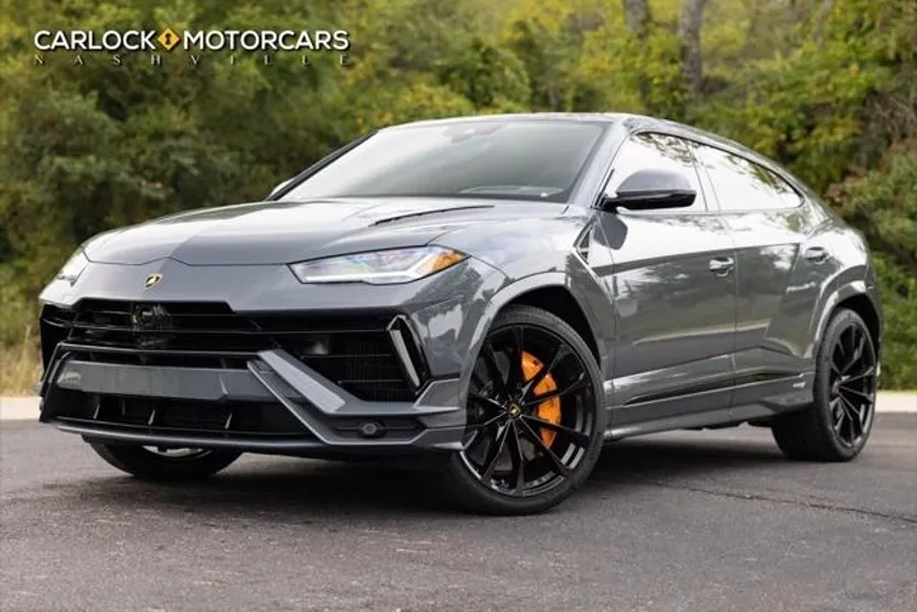 2024 Lamborghini Urus S photo 1