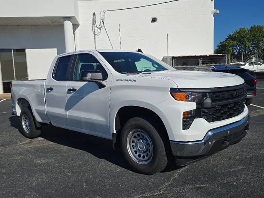 2026 Chevrolet Silverado Work Truck photo 1