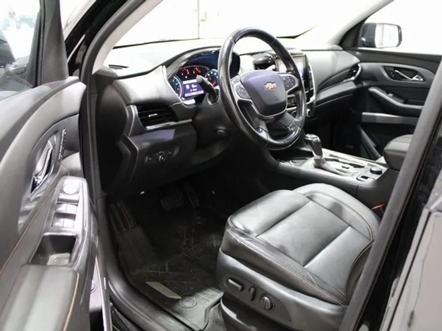 2020 Chevrolet Traverse Premier photo 1