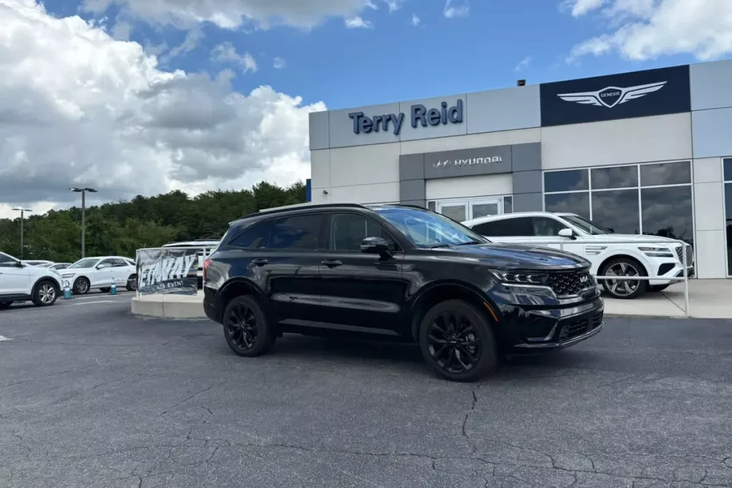 2022 Kia Sorento SX photo 1