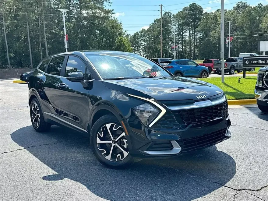 2023 Kia Sportage EX photo 1