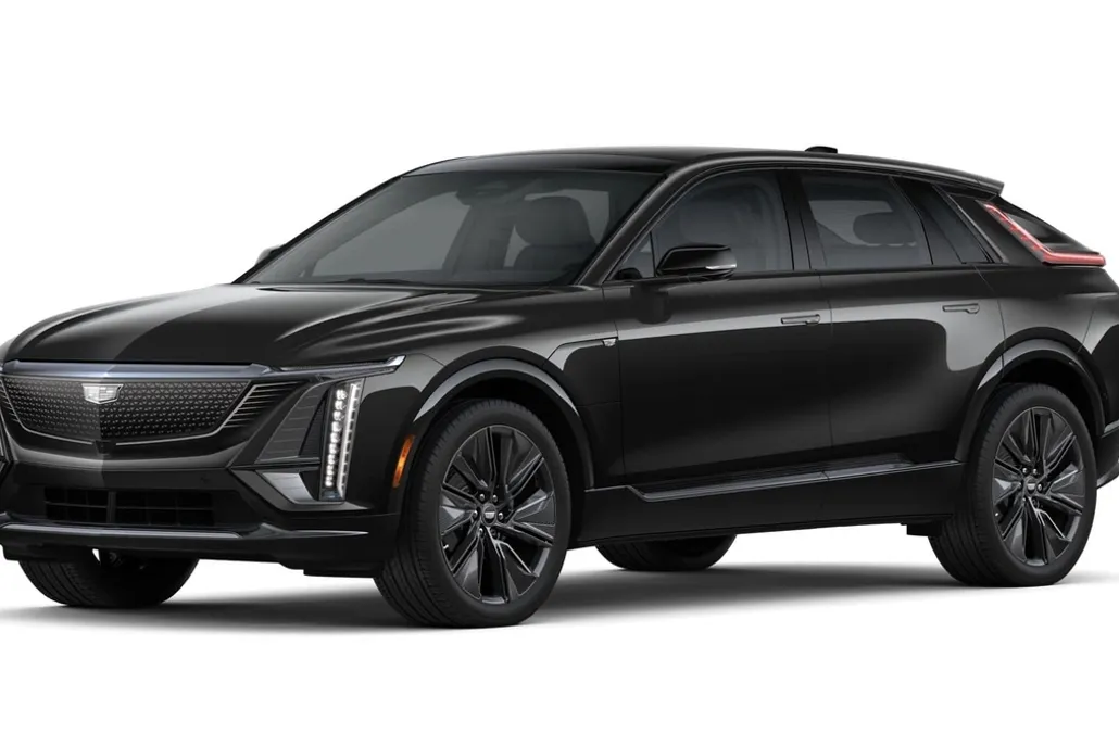 2025 Cadillac Lyriq Sport photo 1