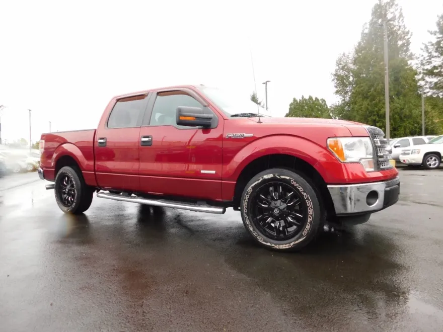 2013 Ford F-150 XLT photo 1