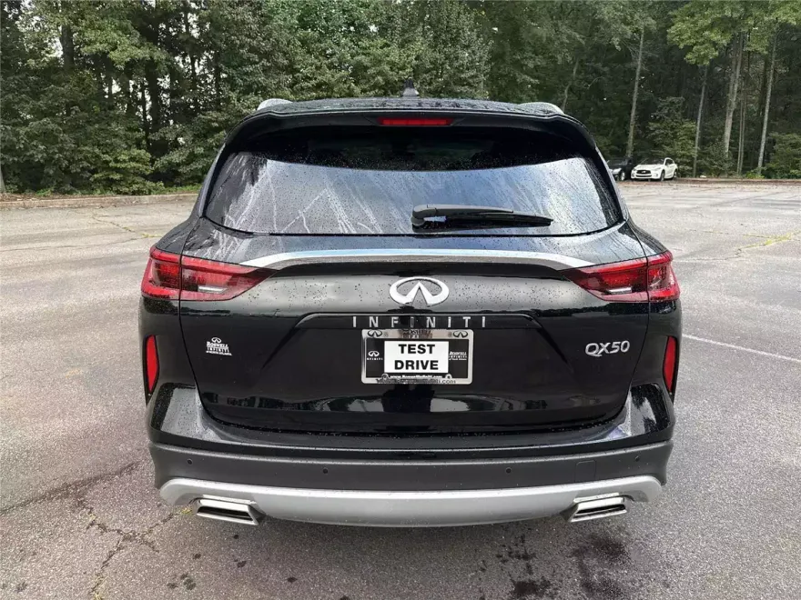 2024 Infiniti QX50 Luxe photo 1