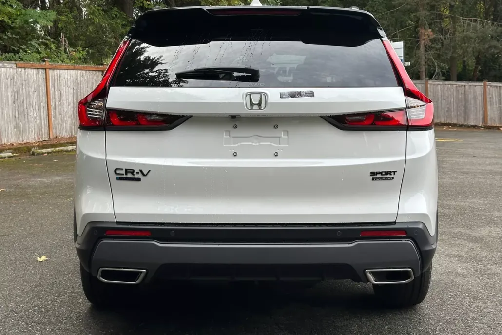 2026 Honda CR-V Hybrid Sport Touring photo 1