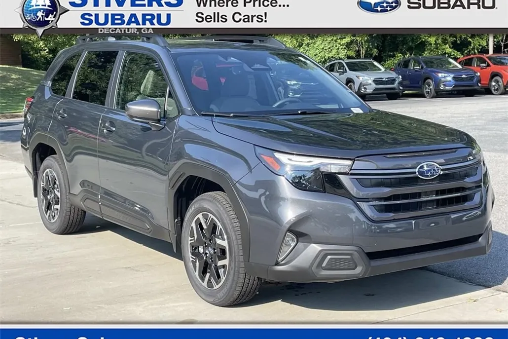 2025 Subaru Forester Premium photo 1