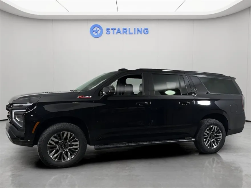 2025 Chevrolet Suburban Z71 photo 1