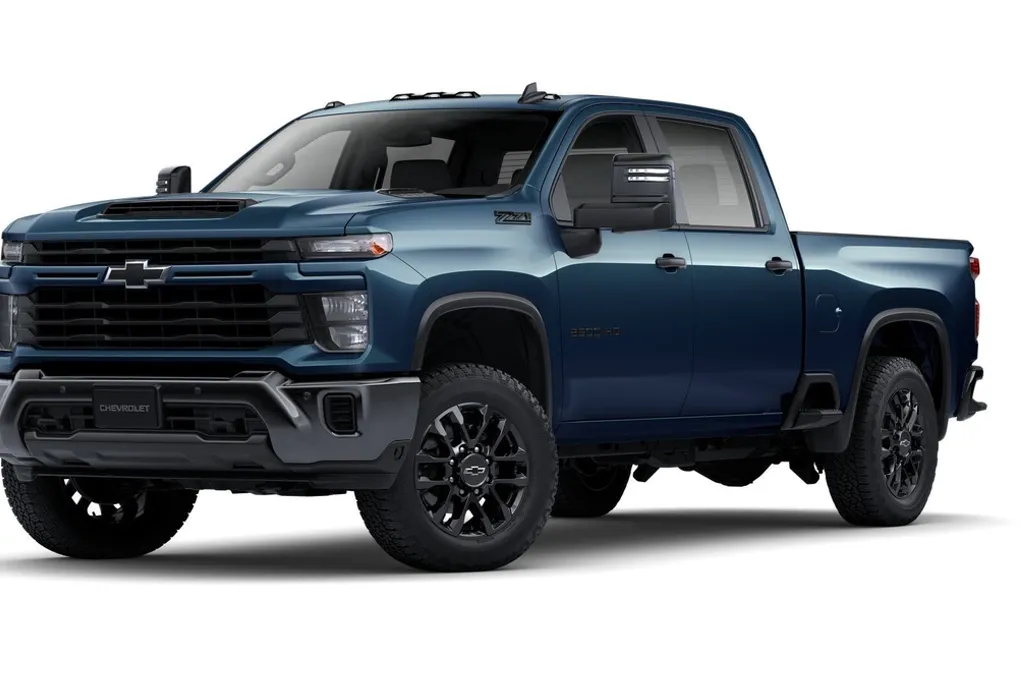 2025 Chevrolet Silverado 2500HD Custom photo 1