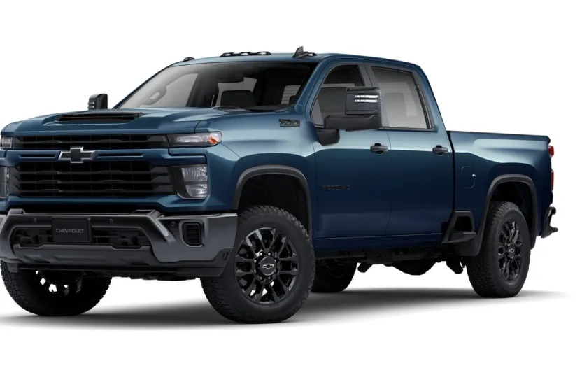 2025 Chevrolet Silverado 2500HD Custom photo 1