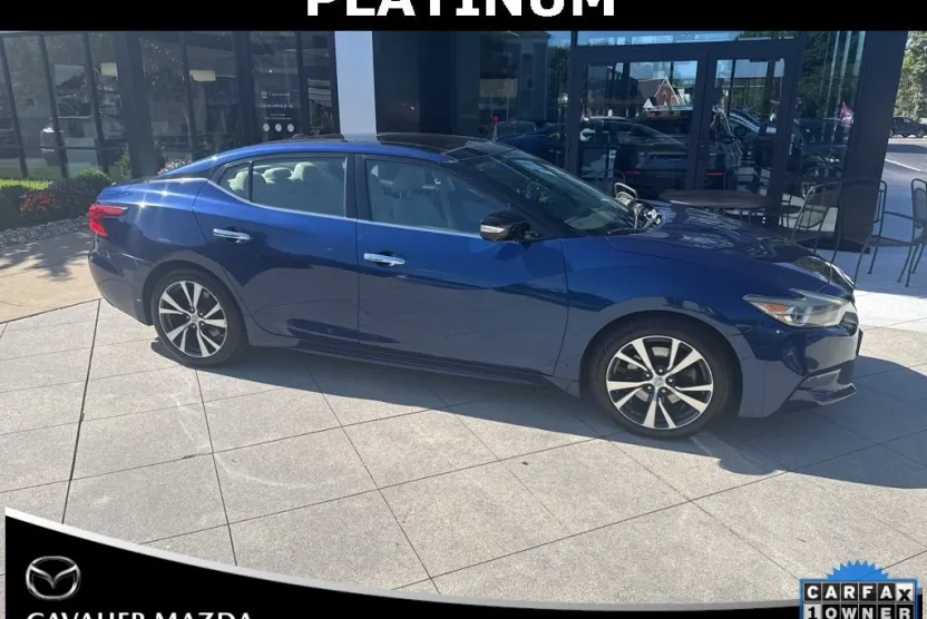 2017 Nissan Maxima Platinum photo 1