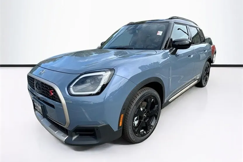 2026 Mini Countryman ALL4 S photo 1