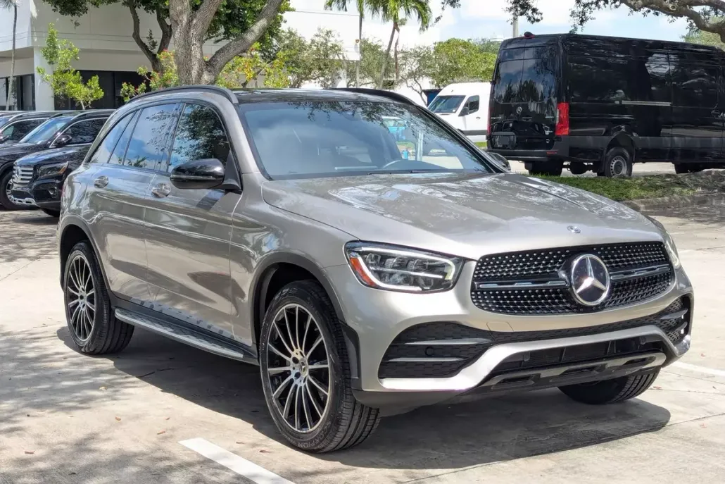 2020 Mercedes Benz GLC 300 4MATIC photo 1