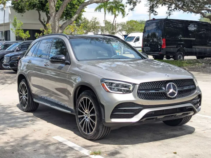2020 Mercedes Benz GLC 300 4MATIC photo 1