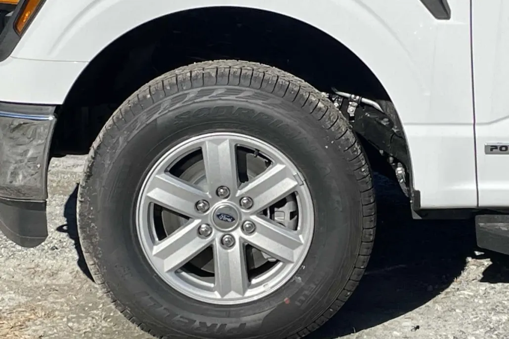 2024 Ford F-150 XL photo 1