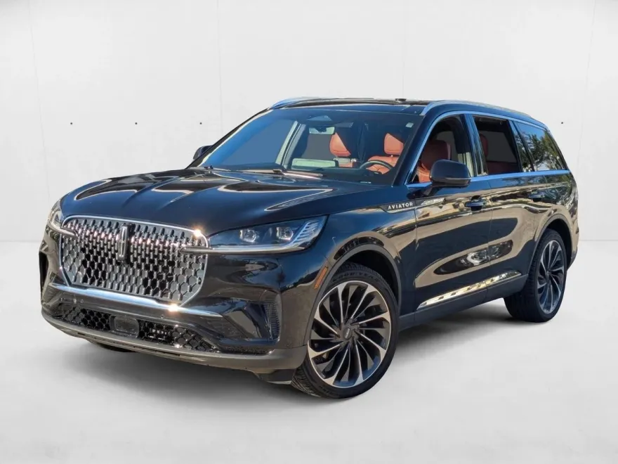 2025 Lincoln Aviator Reserve photo 1