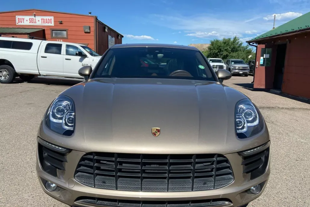 2018 Porsche Macan Base photo 1