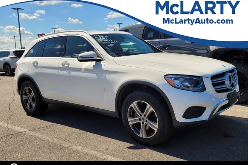 2019 Mercedes Benz GLC 300 photo 1