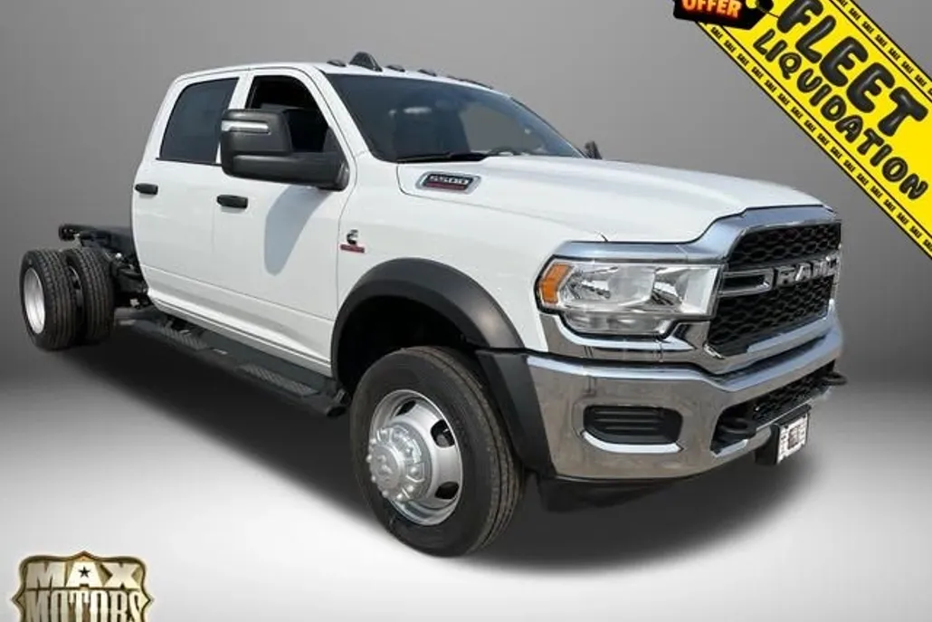 2024 Ram 5500 Tradesman photo 1