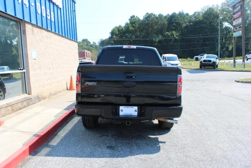 2012 Ford F-150 Platinum photo 1