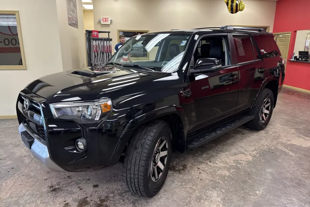 2023 Toyota 4Runner TRD Premium photo 1